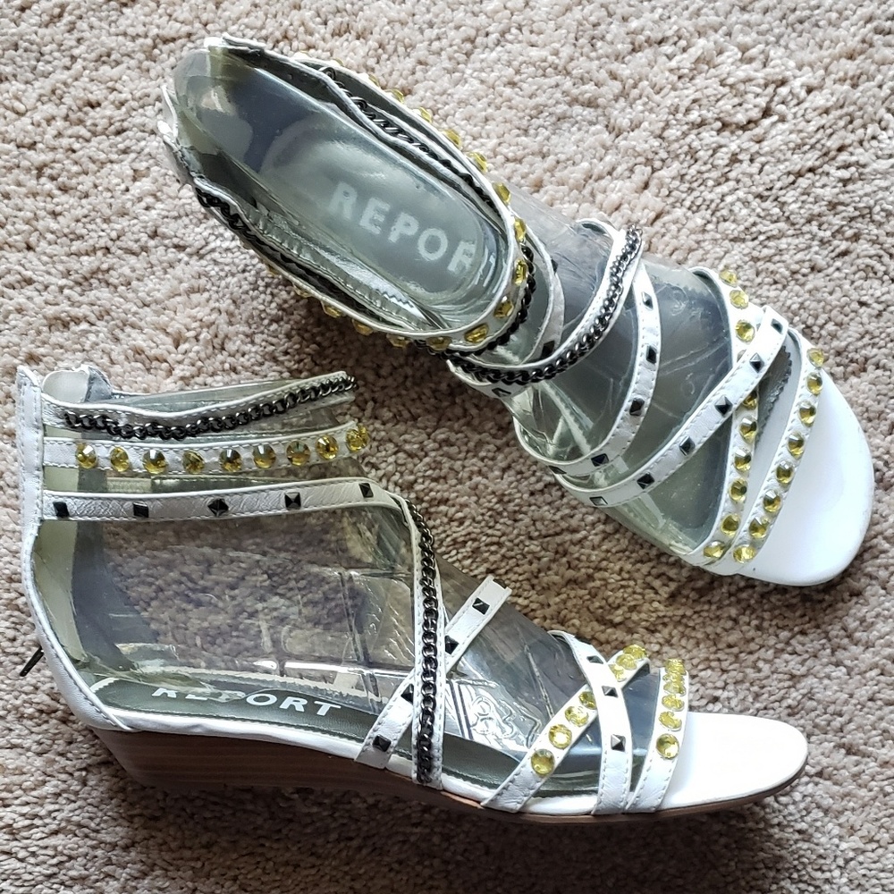 Report strappy gem ankle sandals chain 10